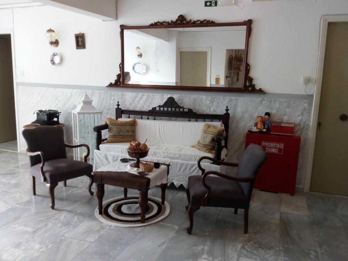 Agnes Rooms Kini Buitenkant foto